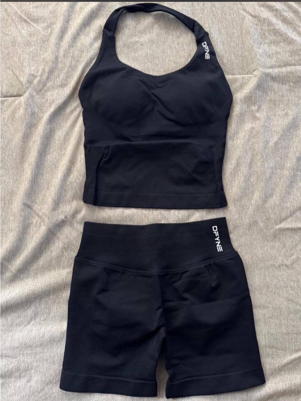 DFYNE Black athletic set